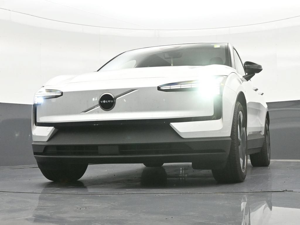 2025 Volvo EX30 Plus