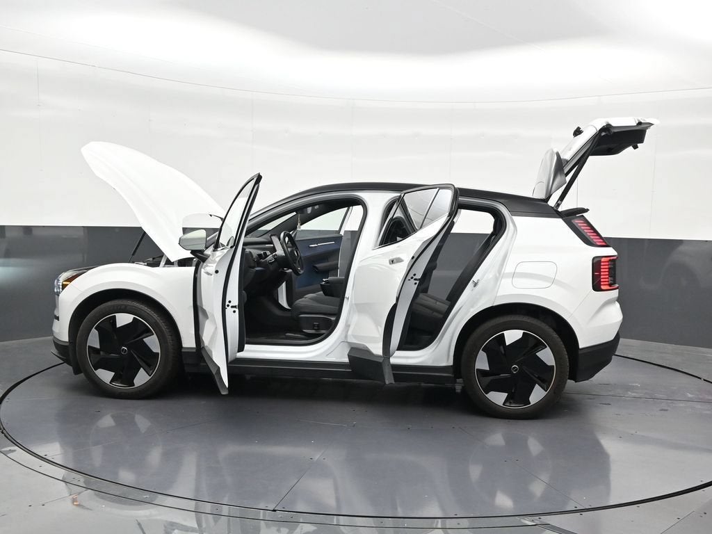 2025 Volvo EX30 Plus