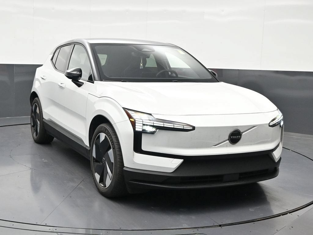 2025 Volvo EX30 Plus