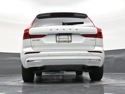 2023 Volvo XC60 Recharge Plug-In Hybrid T8 Plus Bright Theme