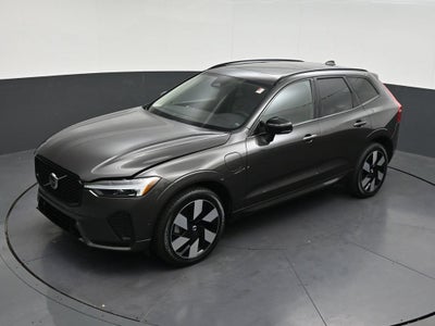 2024 Volvo XC60 Recharge Plug-In Hybrid T8 Plus Dark Theme