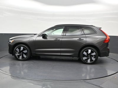 2024 Volvo XC60 Recharge Plug-In Hybrid T8 Plus Dark Theme