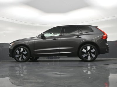 2024 Volvo XC60 Recharge Plug-In Hybrid T8 Plus Dark Theme