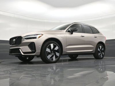 2024 Volvo XC60 Recharge Plug-In Hybrid T8 Plus Dark Theme
