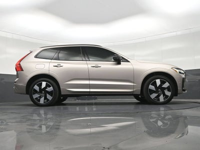 2024 Volvo XC60 Recharge Plug-In Hybrid T8 Plus Dark Theme