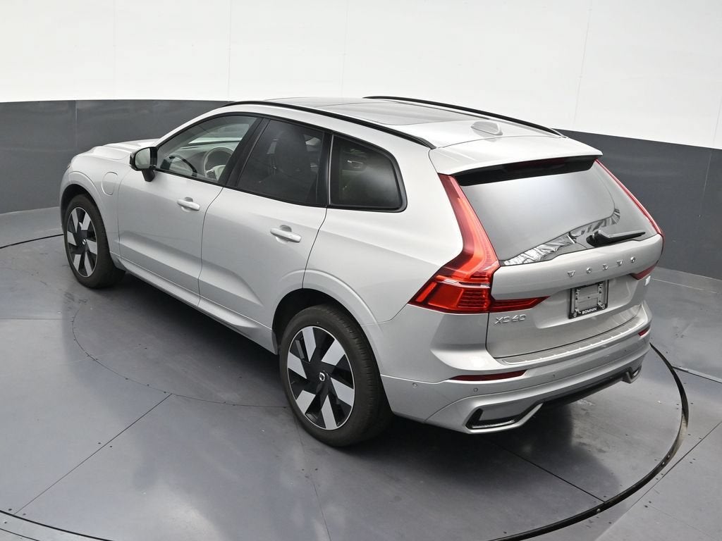 2024 Volvo XC60 Recharge Plug-In Hyb Ultimate Dark Theme