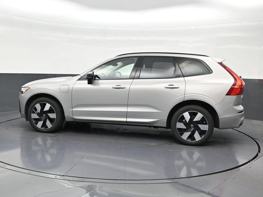 2024 Volvo XC60 Recharge Plug-In Hyb Ultimate Dark Theme