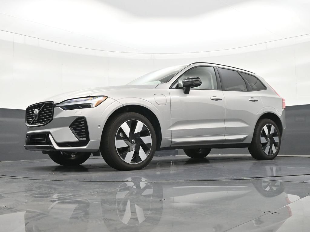 2024 Volvo XC60 Recharge Plug-In Hyb Ultimate Dark Theme