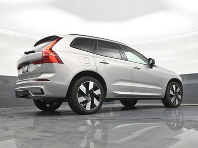 2024 Volvo XC60 Recharge Plug-In Hyb Ultimate Dark Theme