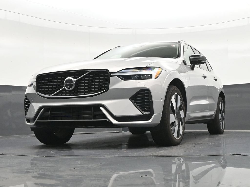 2024 Volvo XC60 Recharge Plug-In Hyb Ultimate Dark Theme