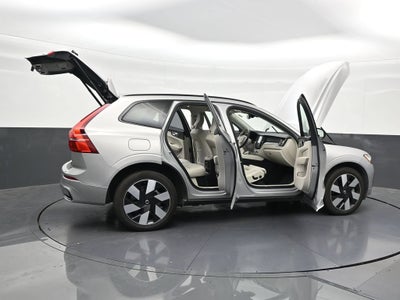 2024 Volvo XC60 Recharge Plug-In Hyb Ultimate Dark Theme