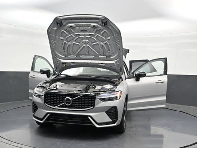 2024 Volvo XC60 Recharge Plug-In Hyb Ultimate Dark Theme