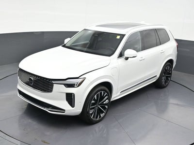 2025 Volvo XC90 Plug-In Hybrid Plus