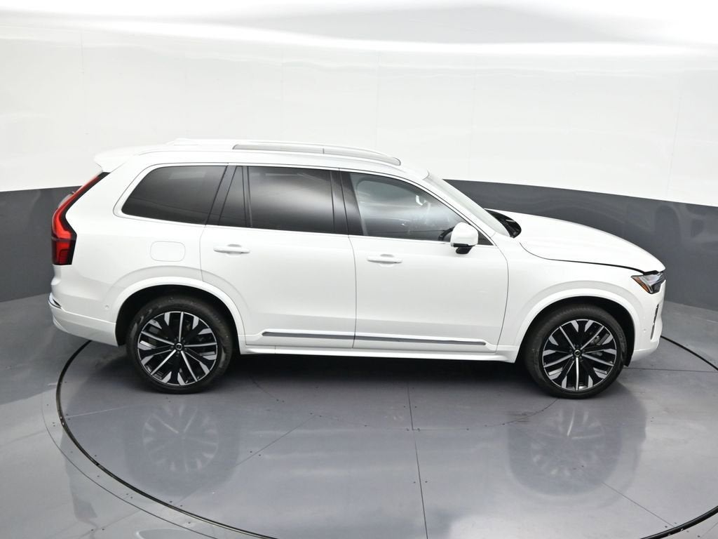 2025 Volvo XC90 Plug-In Hybrid Plus