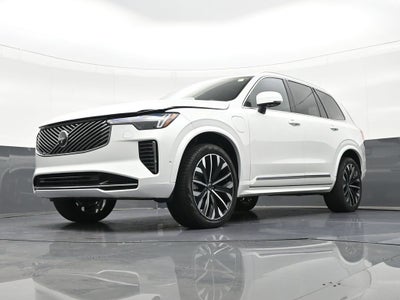 2025 Volvo XC90 Plug-In Hybrid Plus