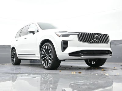 2025 Volvo XC90 Plug-In Hybrid Plus
