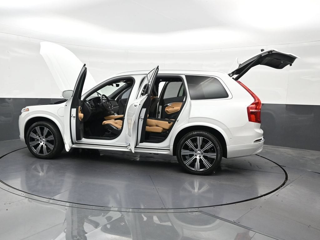 2025 Volvo XC90 Plug-In Hybrid T8 Ultra 7-Seater