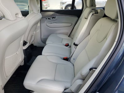 2025 Volvo XC90 Plug-In Hybrid Core