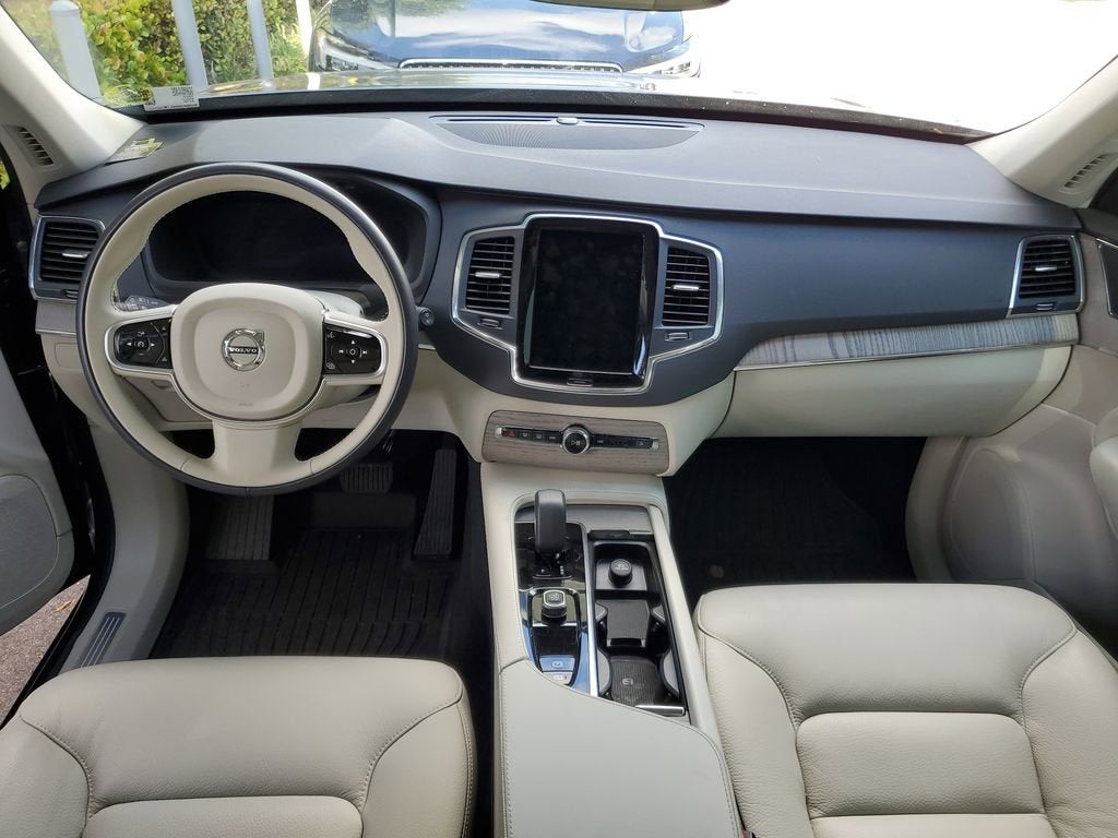 2025 Volvo XC90 Plug-In Hybrid Core