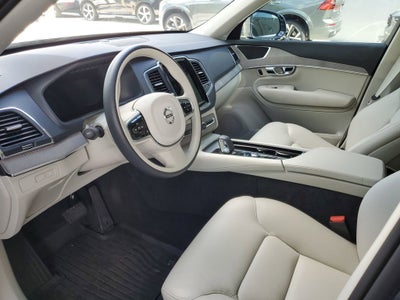 2025 Volvo XC90 Plug-In Hybrid Core