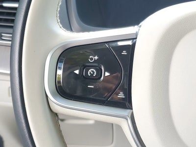2025 Volvo XC90 Plug-In Hybrid Core