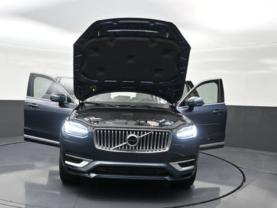 2025 Volvo XC90 Plug-In Hybrid Core