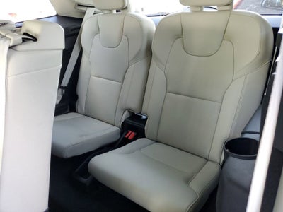 2025 Volvo XC90 Plug-In Hybrid Core