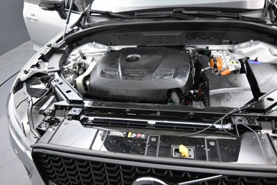 2025 Volvo XC60 Plug-In Hybrid Plus