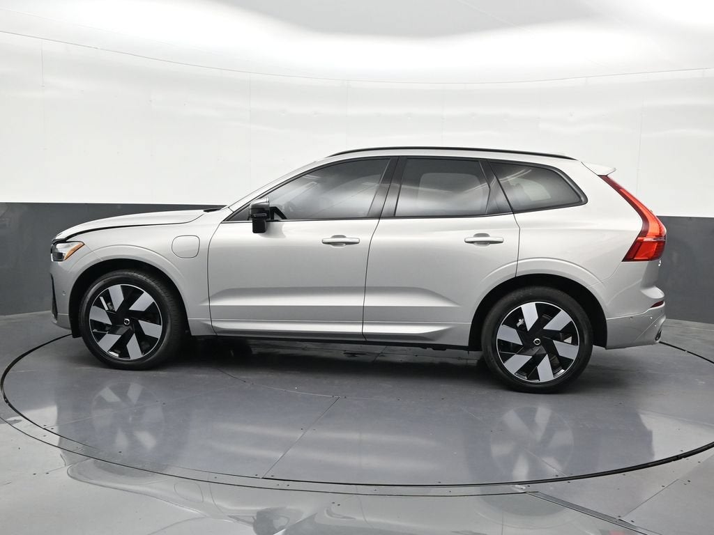 2025 Volvo XC60 Plug-In Hybrid Plus