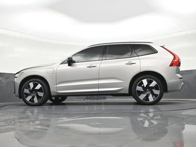 2025 Volvo XC60 Plug-In Hybrid Plus