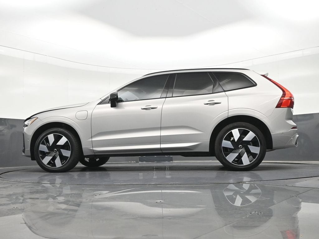 2025 Volvo XC60 Plug-In Hybrid Plus