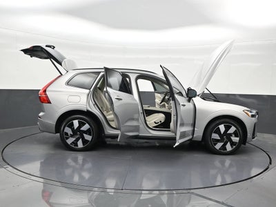 2025 Volvo XC60 Plug-In Hybrid Plus