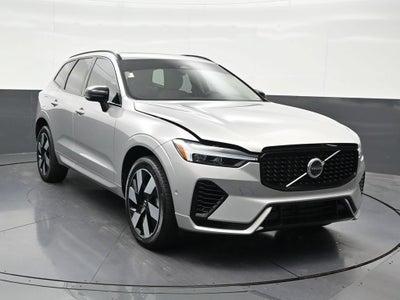2025 Volvo XC60 Plug-In Hybrid Plus