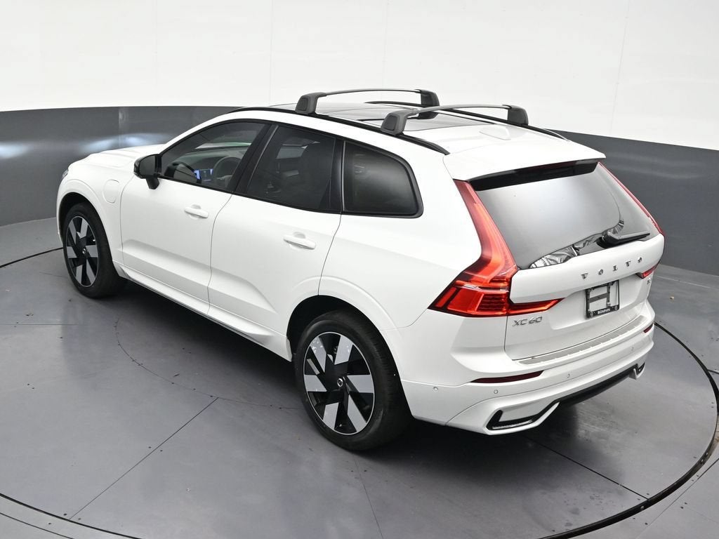 2025 Volvo XC60 Plug-In Hybrid Plus