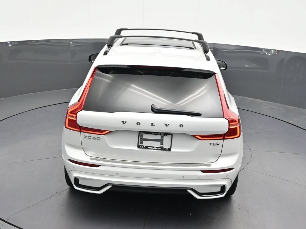 2025 Volvo XC60 Plug-In Hybrid Plus