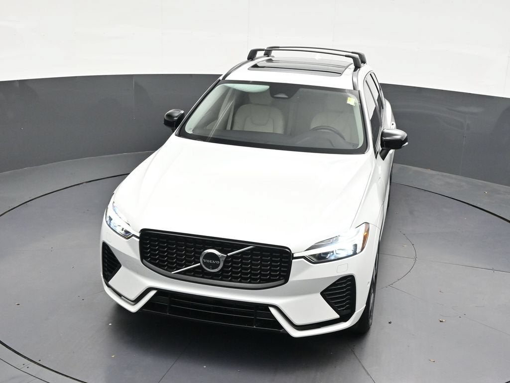 2025 Volvo XC60 Plug-In Hybrid Plus