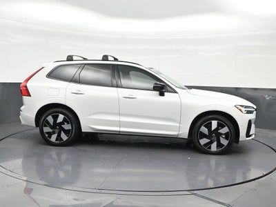 2025 Volvo XC60 Plug-In Hybrid Plus
