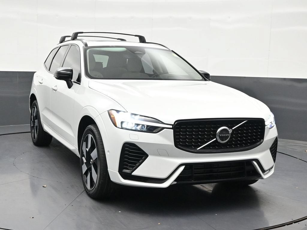 2025 Volvo XC60 Plug-In Hybrid Plus