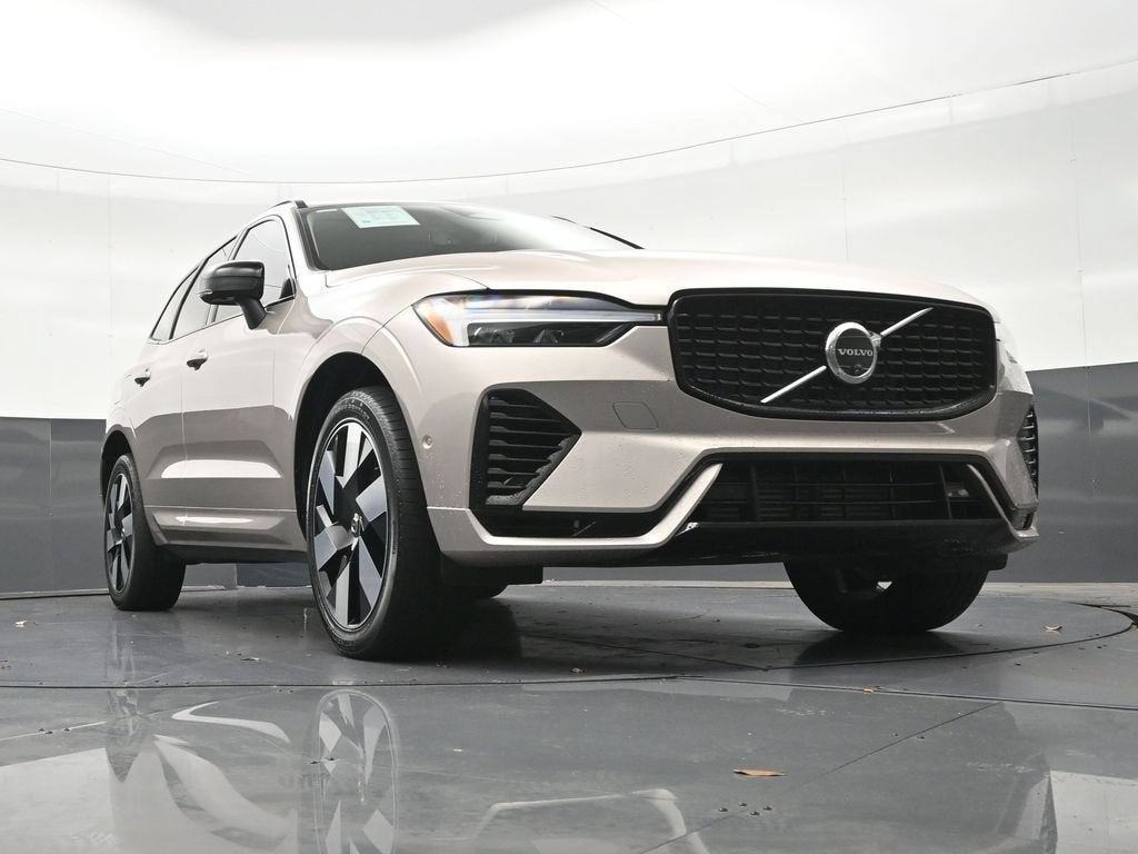 2025 Volvo XC60 Plug-In Hybrid Plus, T8 AWD Electric/Gasoline, Dark