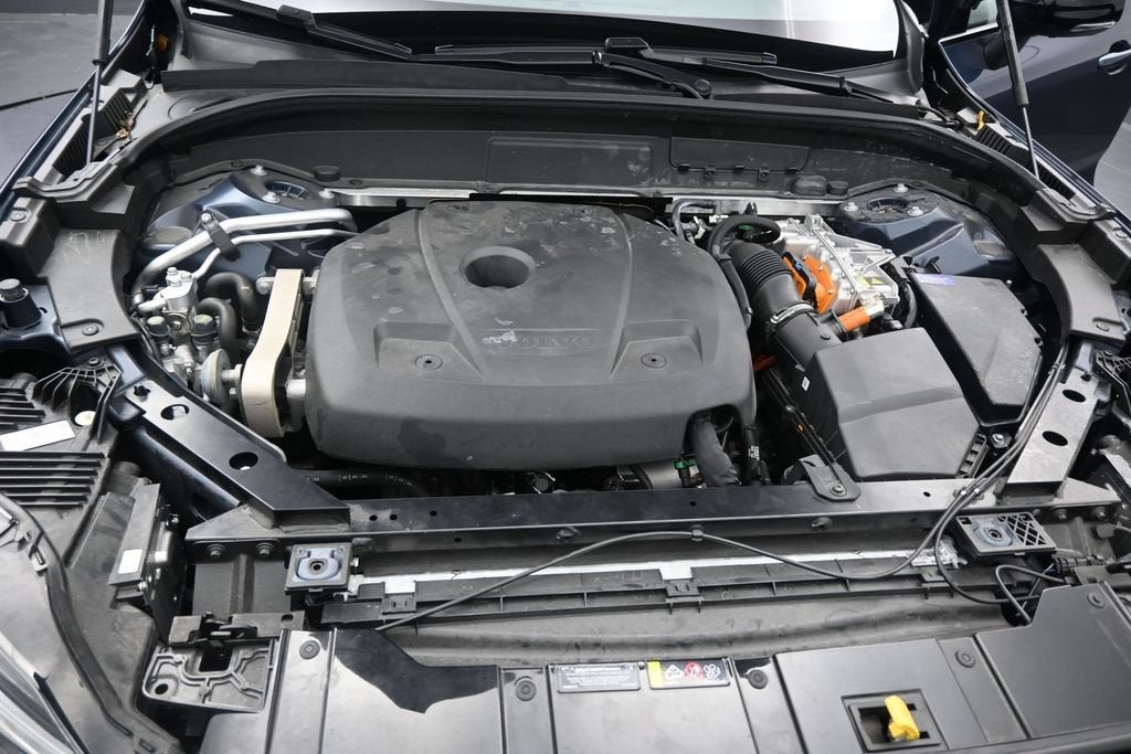 2025 Volvo XC60 Plug-In Hybrid Plus, T8 AWD Electric/Gasoline, Dark