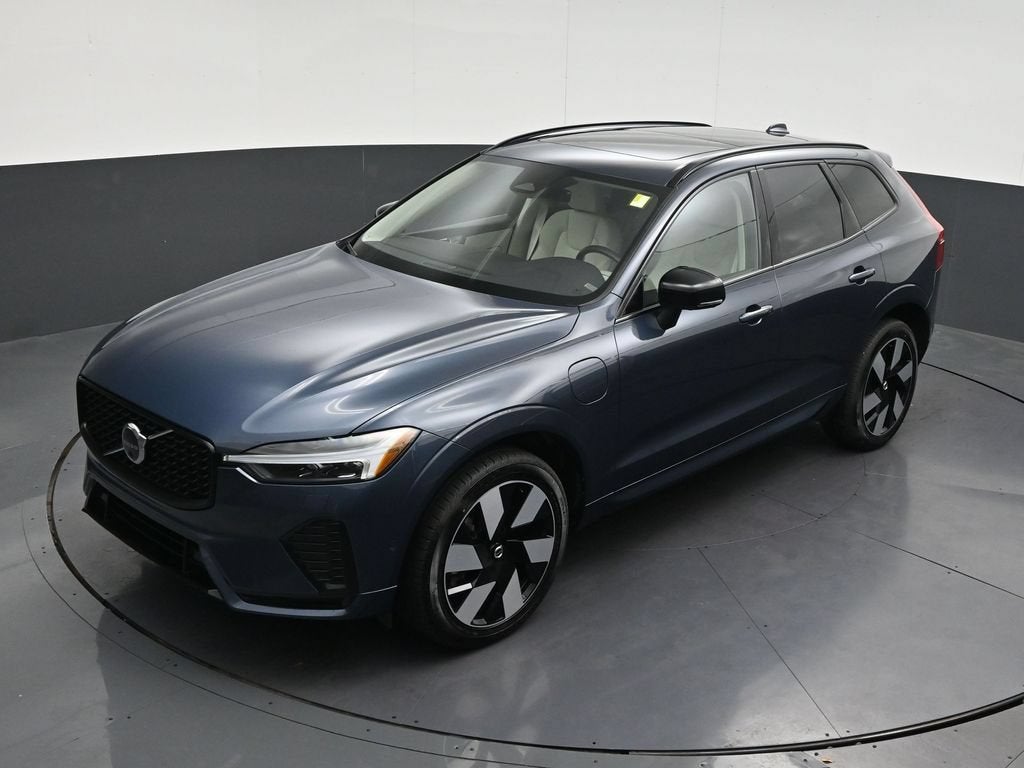 2025 Volvo XC60 Plug-In Hybrid Plus, T8 AWD Electric/Gasoline, Dark