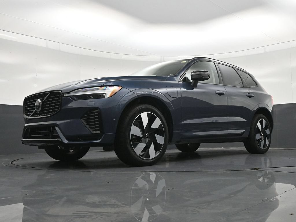 2025 Volvo XC60 Plug-In Hybrid Plus, T8 AWD Electric/Gasoline, Dark