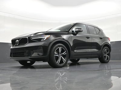 2023 Volvo XC40 Core