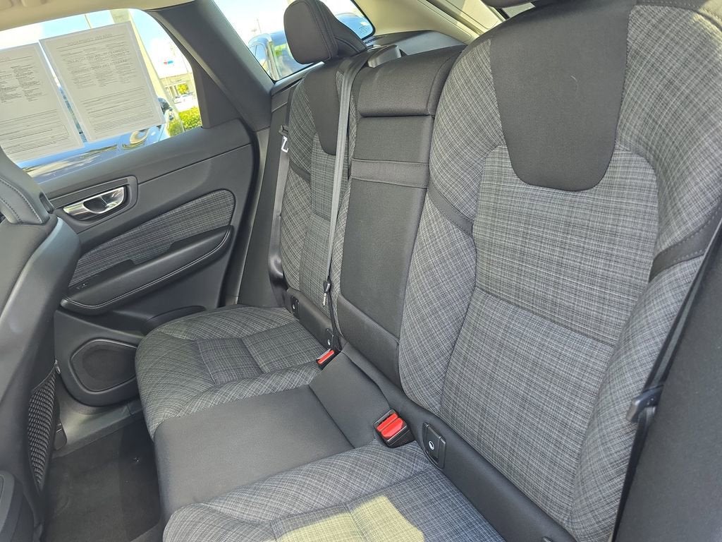 2023 Volvo XC60 Core