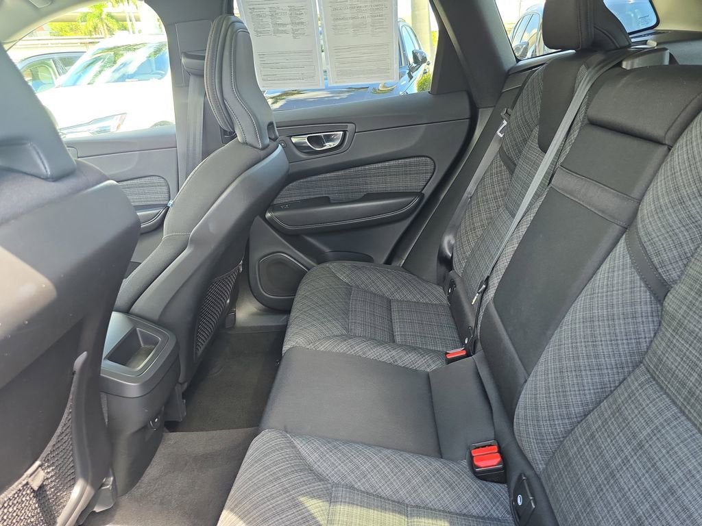 2023 Volvo XC60 Core