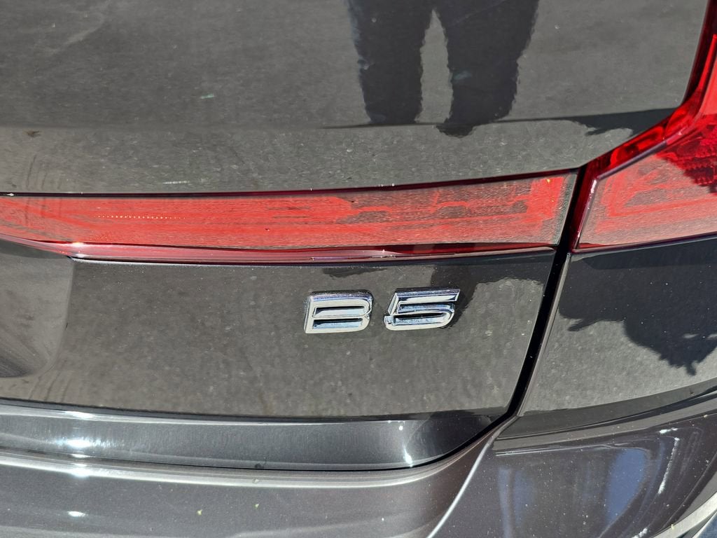 2023 Volvo XC60 Core