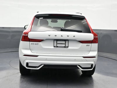 2023 Volvo XC60 Plus Dark Theme