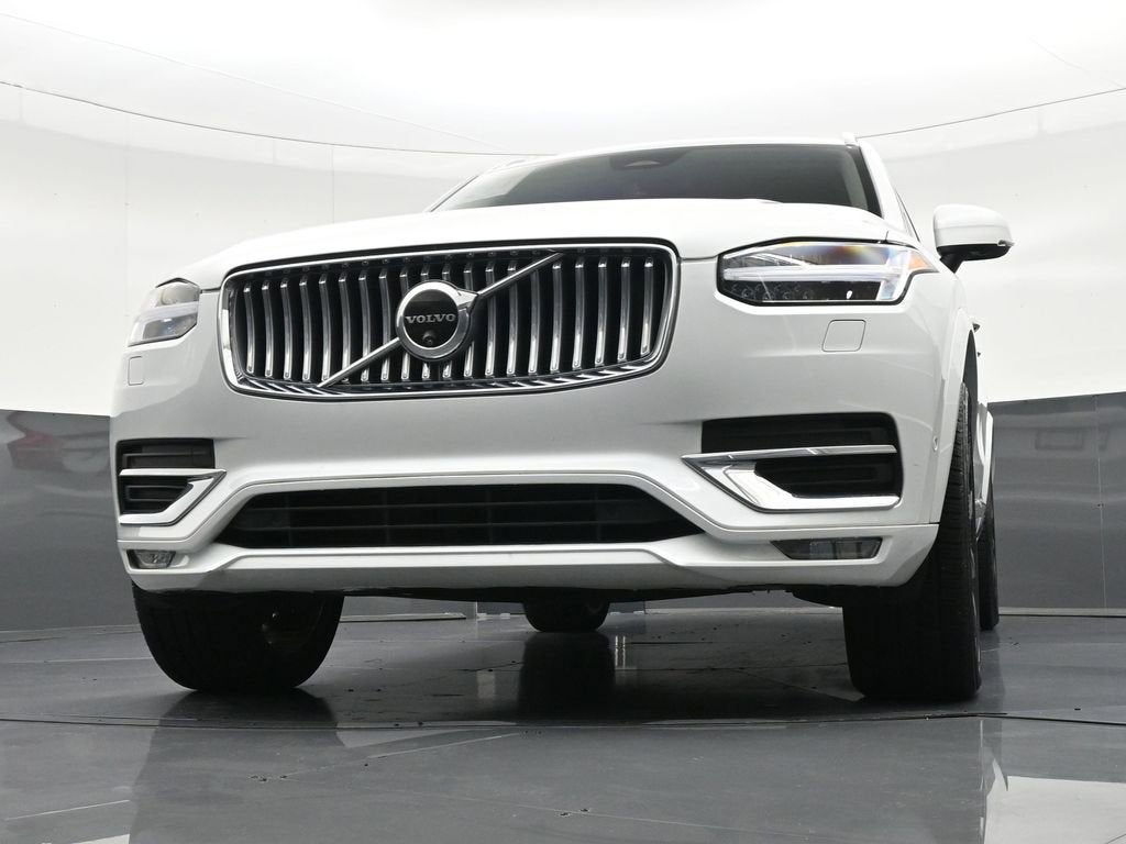 2024 Volvo XC90 Plus Bright Theme