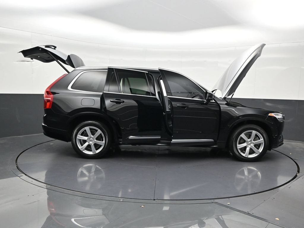 2024 Volvo XC90 B5 Core Bright Theme