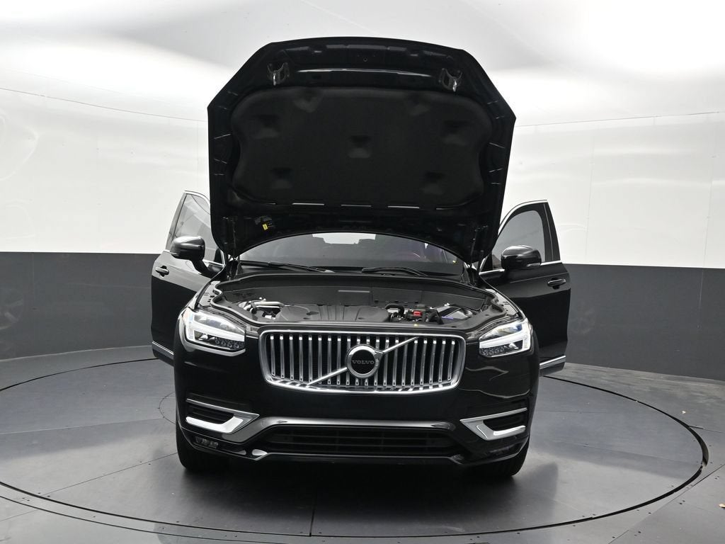 2024 Volvo XC90 B5 Core Bright Theme